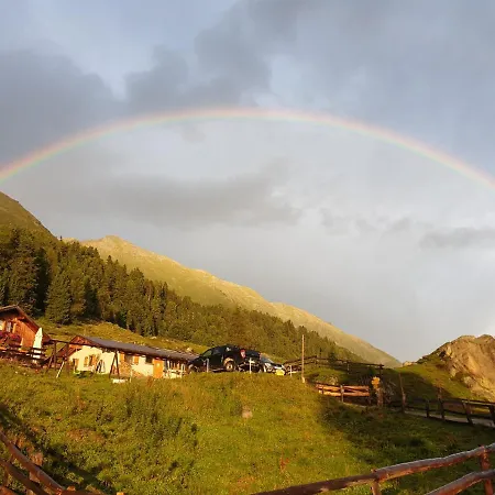 Haus Bergglück Apartment
